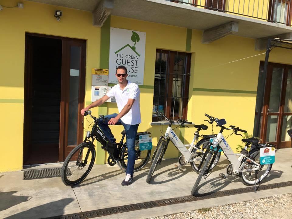The Green Guest House Barolo Eksteriør bilde
