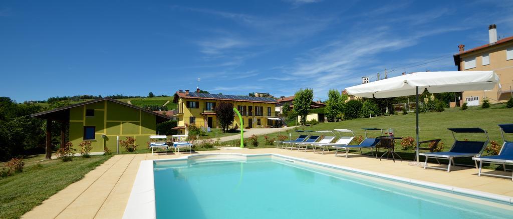 The Green Guest House Barolo Eksteriør bilde