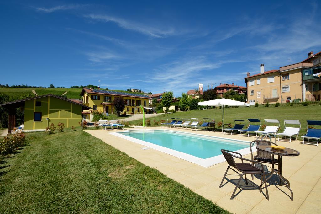 The Green Guest House Barolo Eksteriør bilde