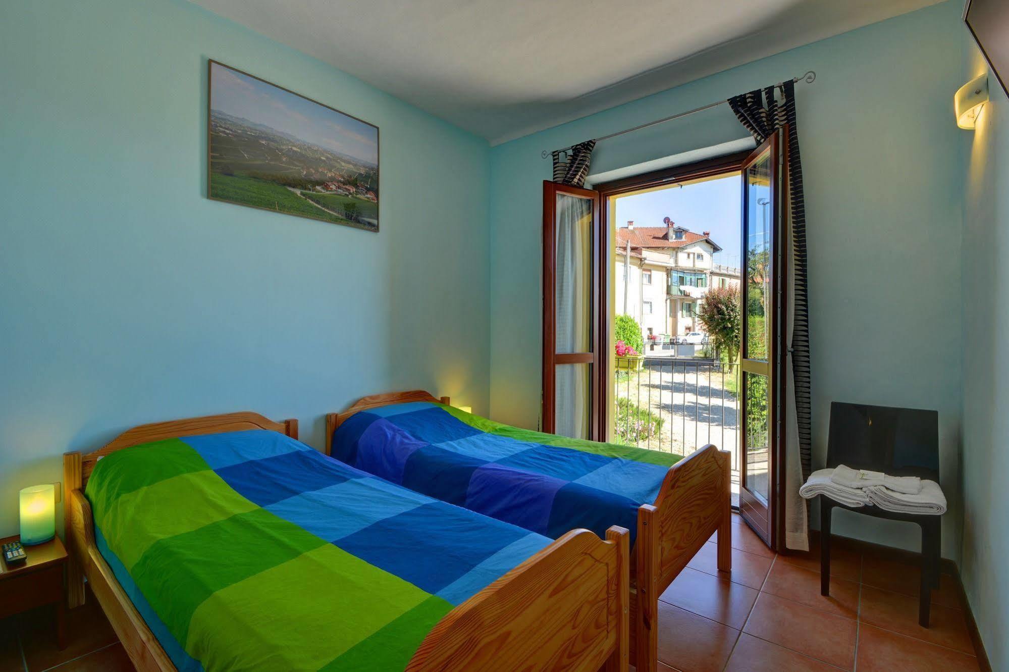 The Green Guest House Barolo Eksteriør bilde